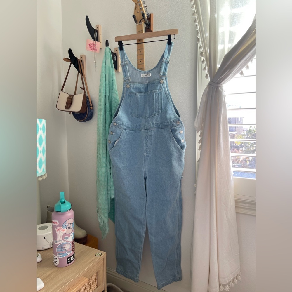 Twik overall